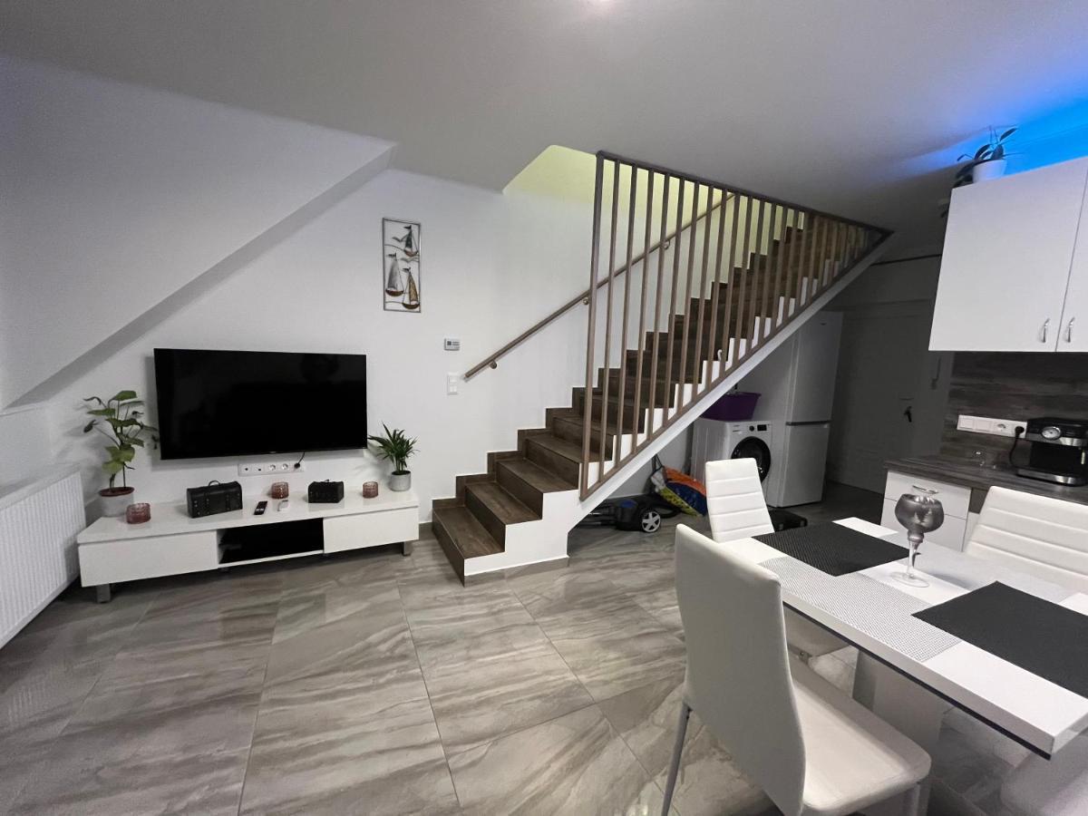 Ciao Lilla Apartman Keszthely Luaran gambar