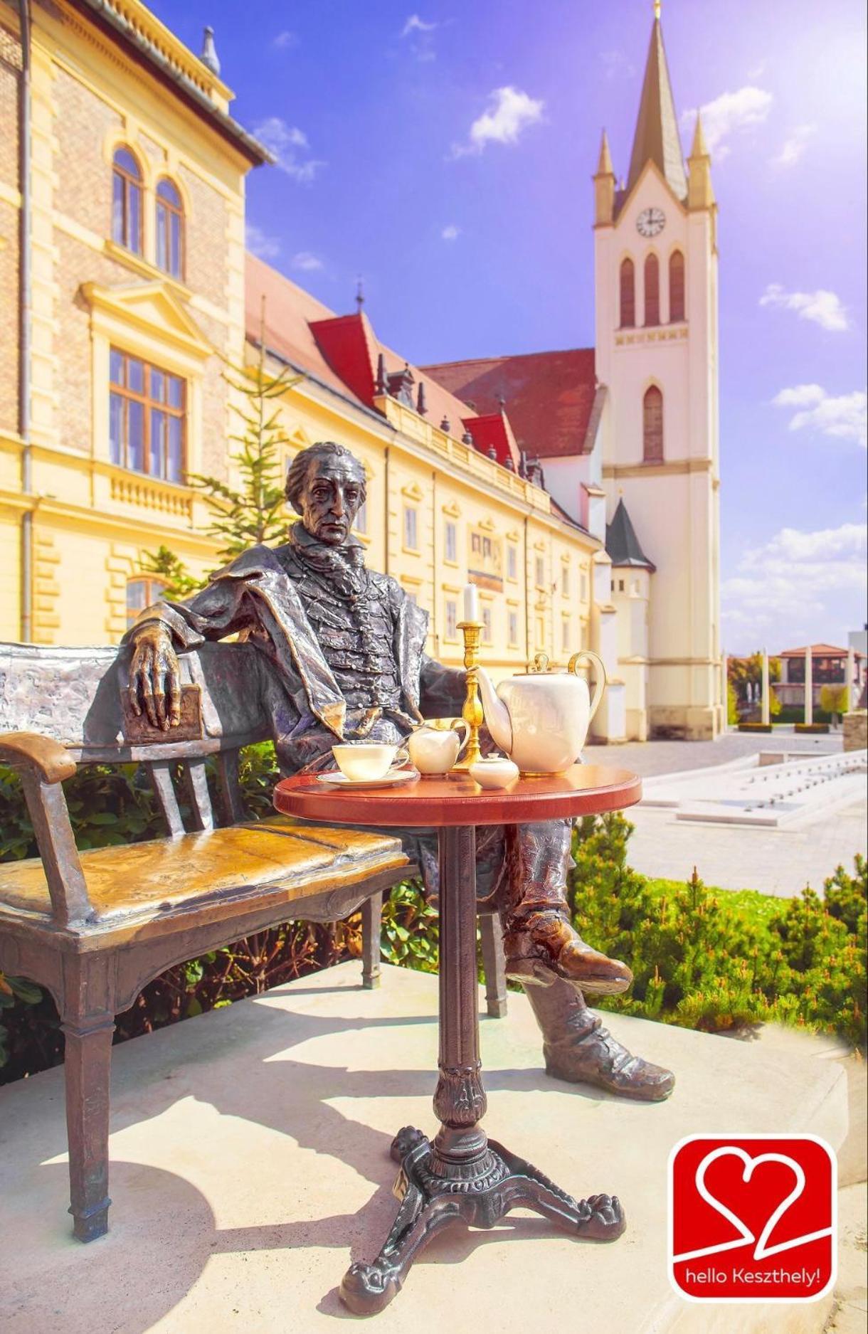 Ciao Lilla Apartman Keszthely Luaran gambar